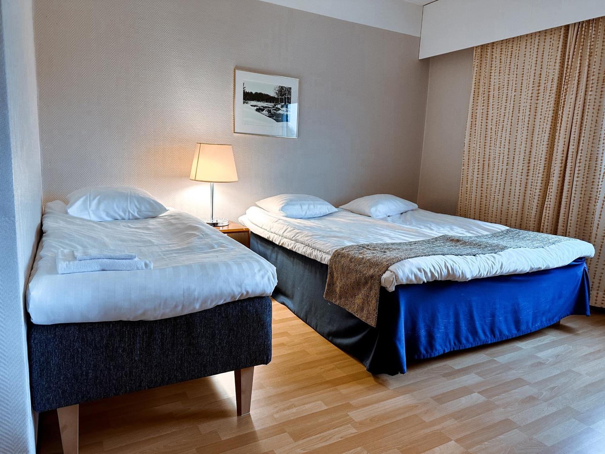 Hotel Sommelo Коувола Экстерьер фото
