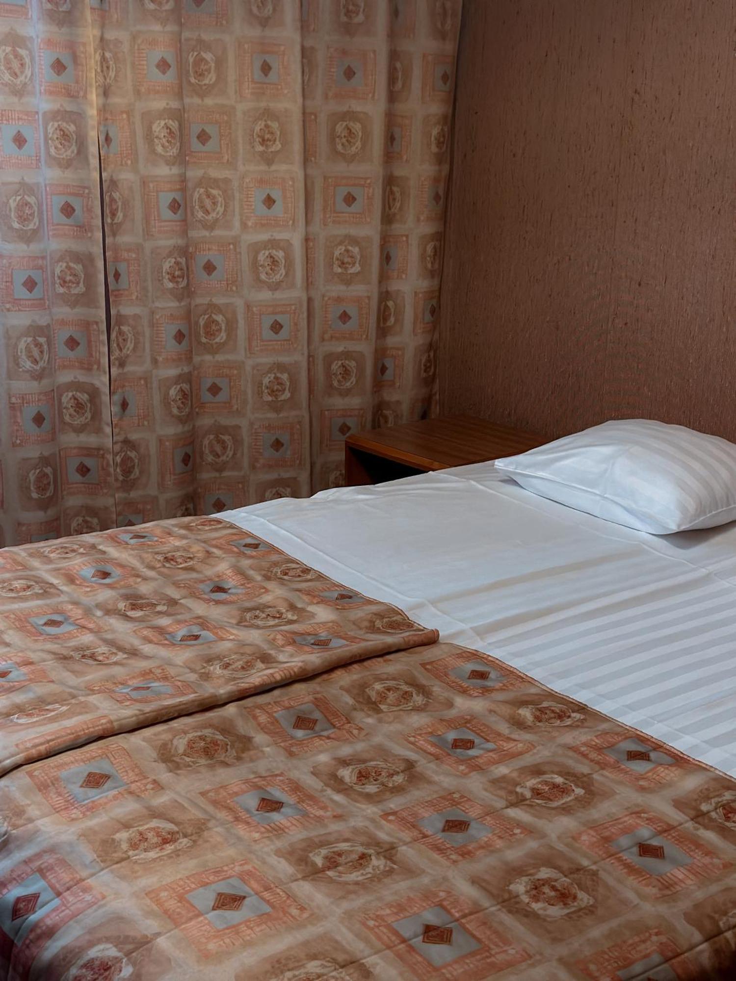 Hotel Sommelo Коувола Экстерьер фото