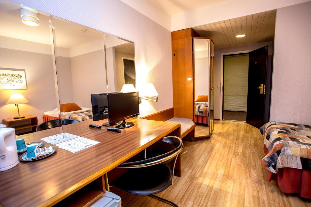 Hotel Sommelo Коувола Экстерьер фото